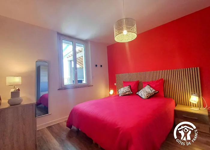 Hébergement de vacances La Maison D'à Côté Taussac